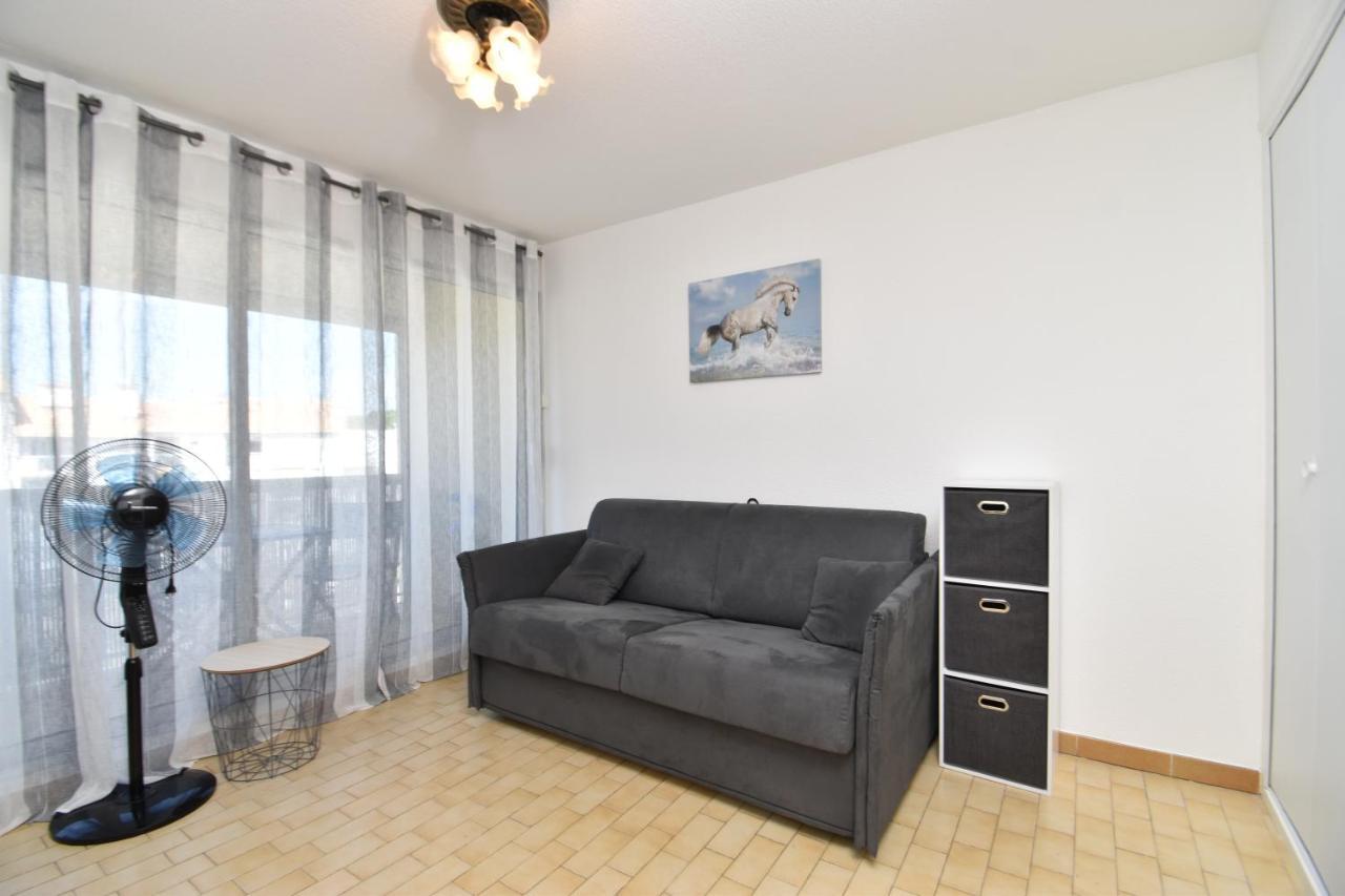 Appartement Studio 4 Couchages Proche Plage à Le Grau-du-Roi Extérieur photo